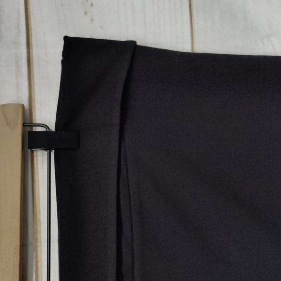 Torrid Black Fold Over Waist Pencil Skirt, Size 2 - Picture 5 of 9